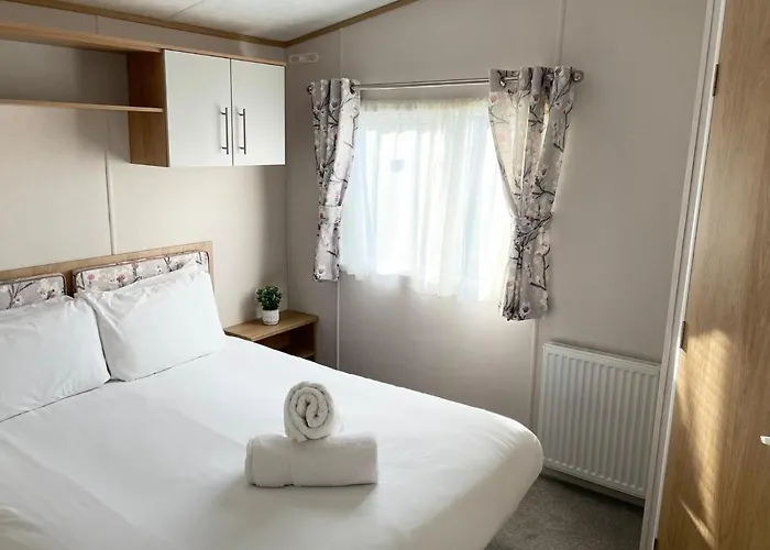 بيت خشبي Yorkshire With Hot Tub