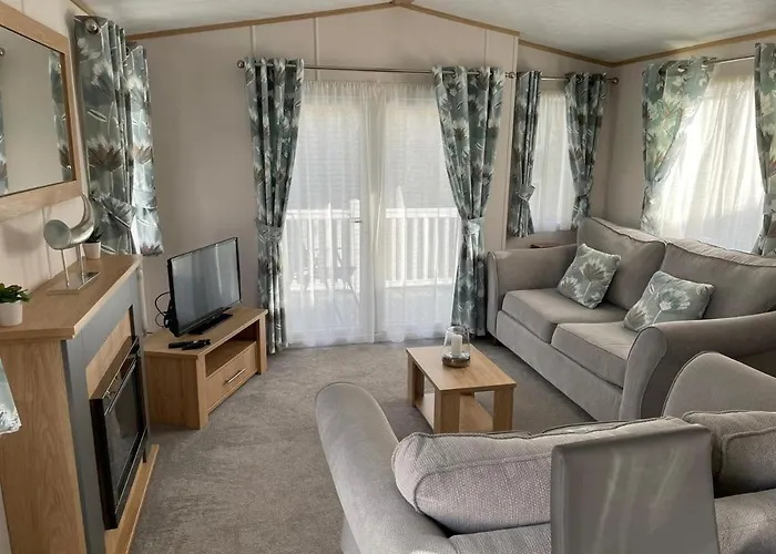 بيت خشبي Yorkshire With Hot Tub