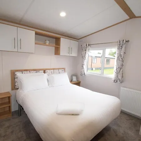 Yorkshire With Hot Tub York